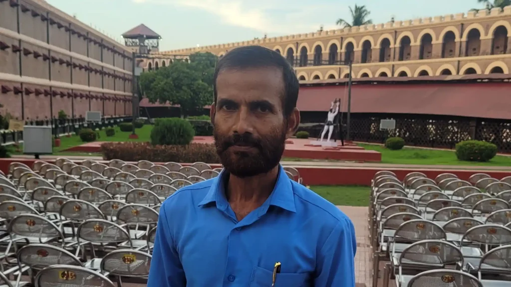 MUSTHAFA